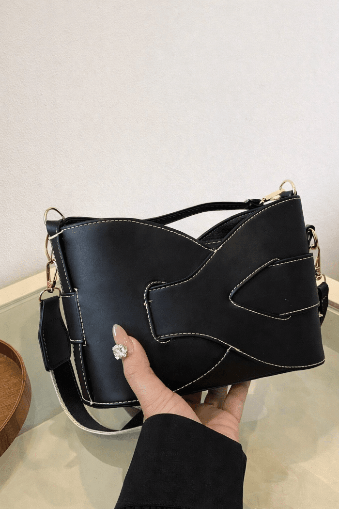 Modern Crossbody Bag – Effortless Style That Moves With You BG16