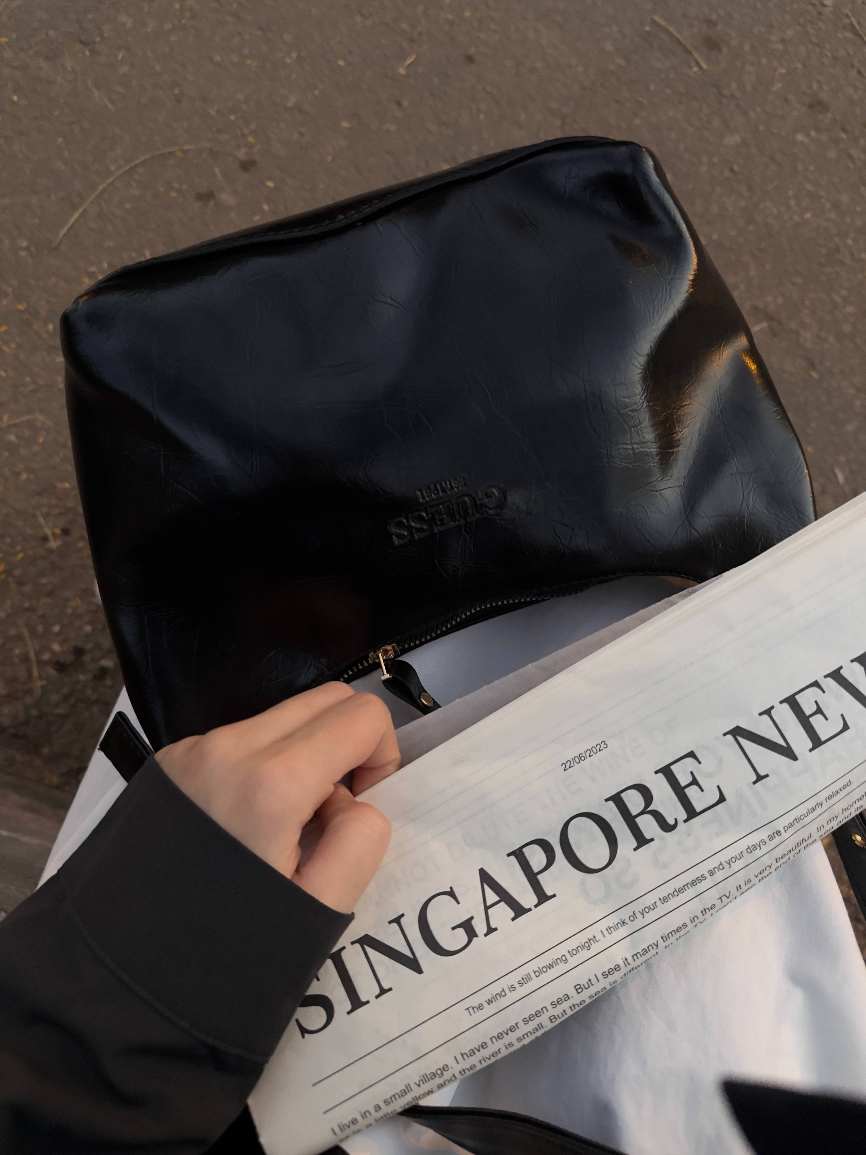 شنطة كتف جلد -25*15 BG21