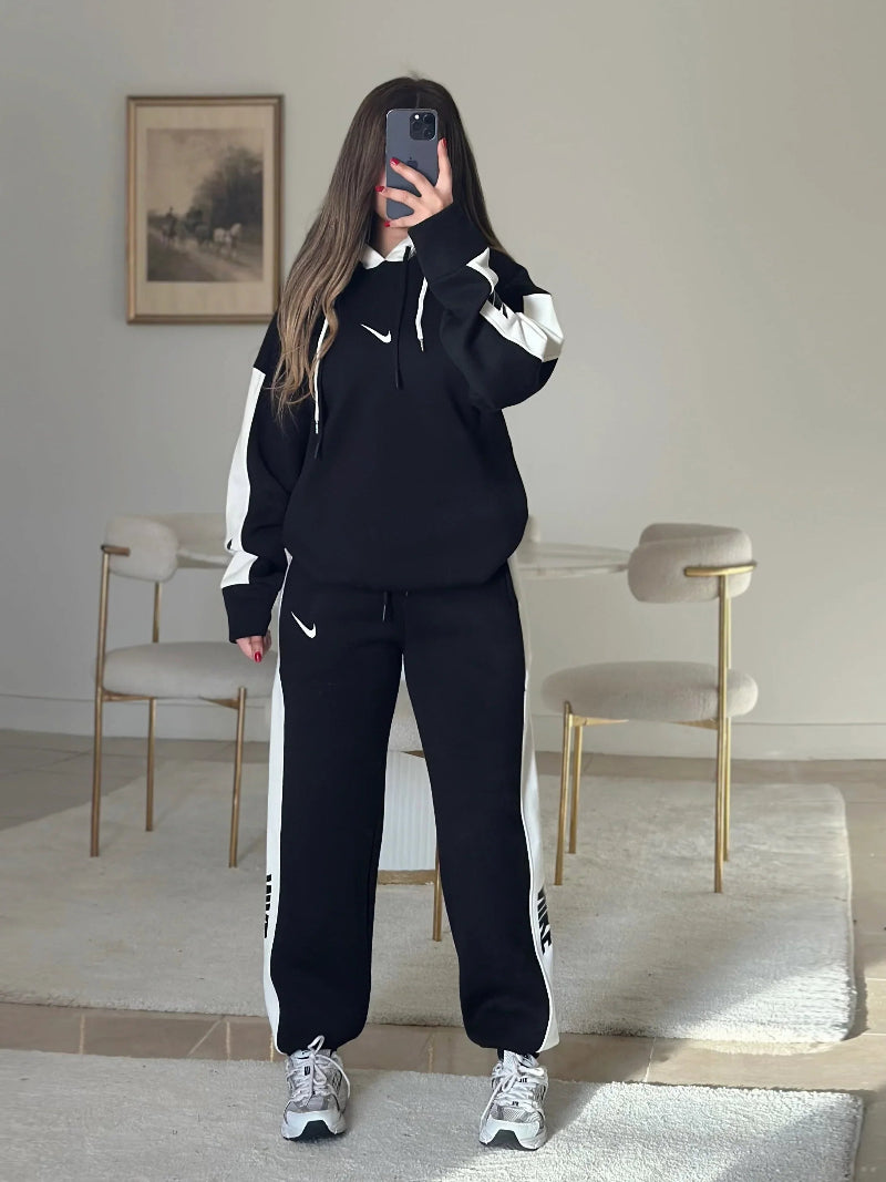 سوت نايك قطعتين ( هودي + بنطلون ) S22 - Princess Store l برنسيس ستور