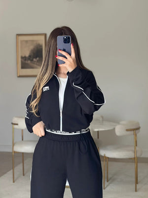 سوت NIKE 3 قطع ( سويت شيرت + بنطلون + توب ) S20 - Princess Store l برنسيس ستور