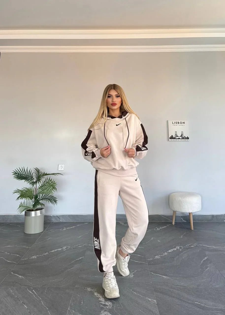 سوت نايك قطعتين ( هودي + بنطلون ) S22 - Princess Store l برنسيس ستور