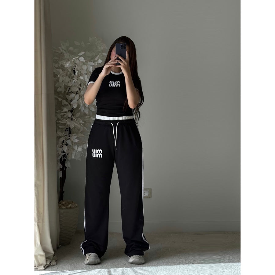 سوت Miu Miu قطعتين ( تيشيرت + بنطلون ) S9 - Princess Store l برنسيس ستور 