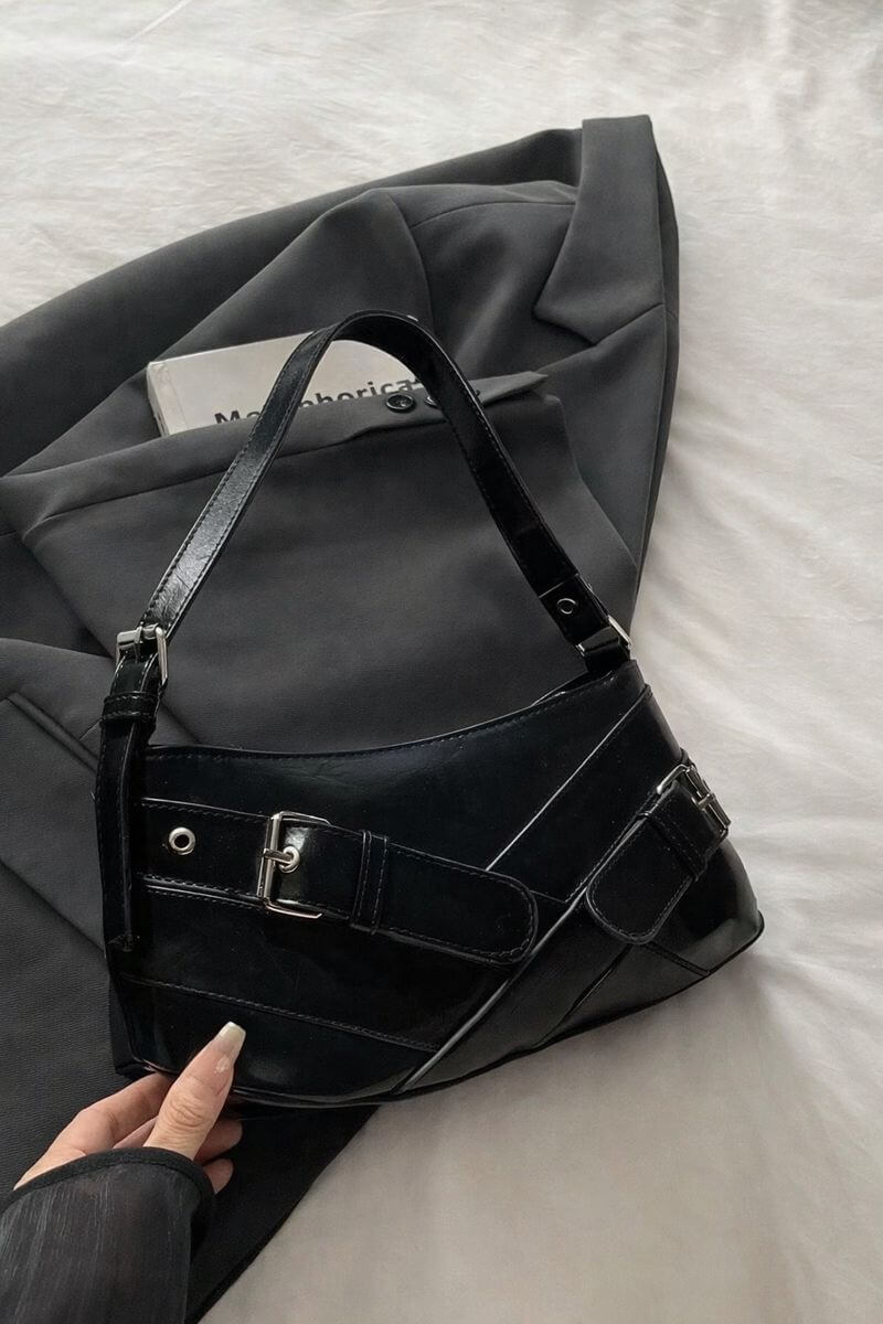 Elegant Everyday Shoulder Bag – The Perfect Balance of Style & Comfort BG10