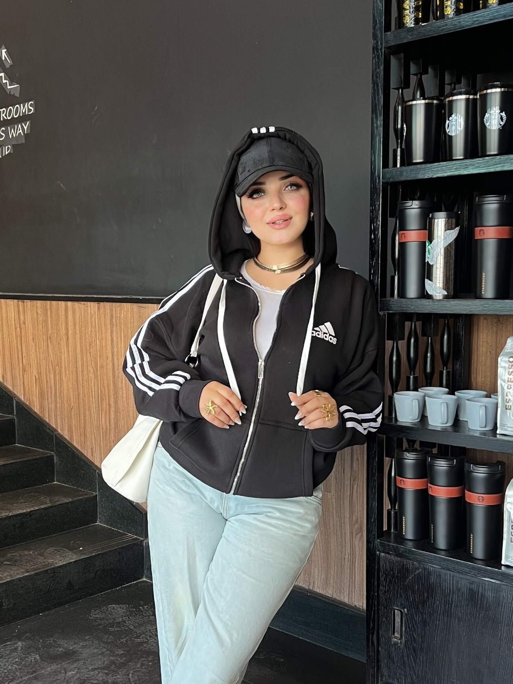 هودي بسوسته اديداس H21