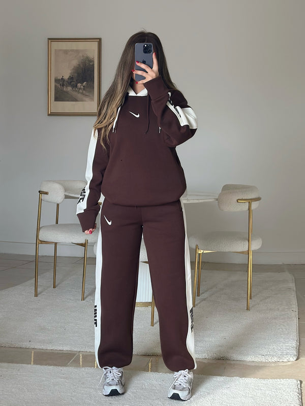 سوت نايك قطعتين ( هودي + بنطلون ) S22