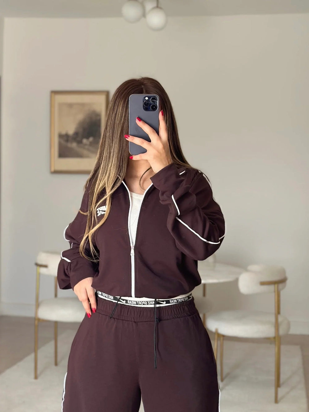 سوت NIKE 3 قطع ( سويت شيرت + بنطلون + توب ) S20 - Princess Store l برنسيس ستور 