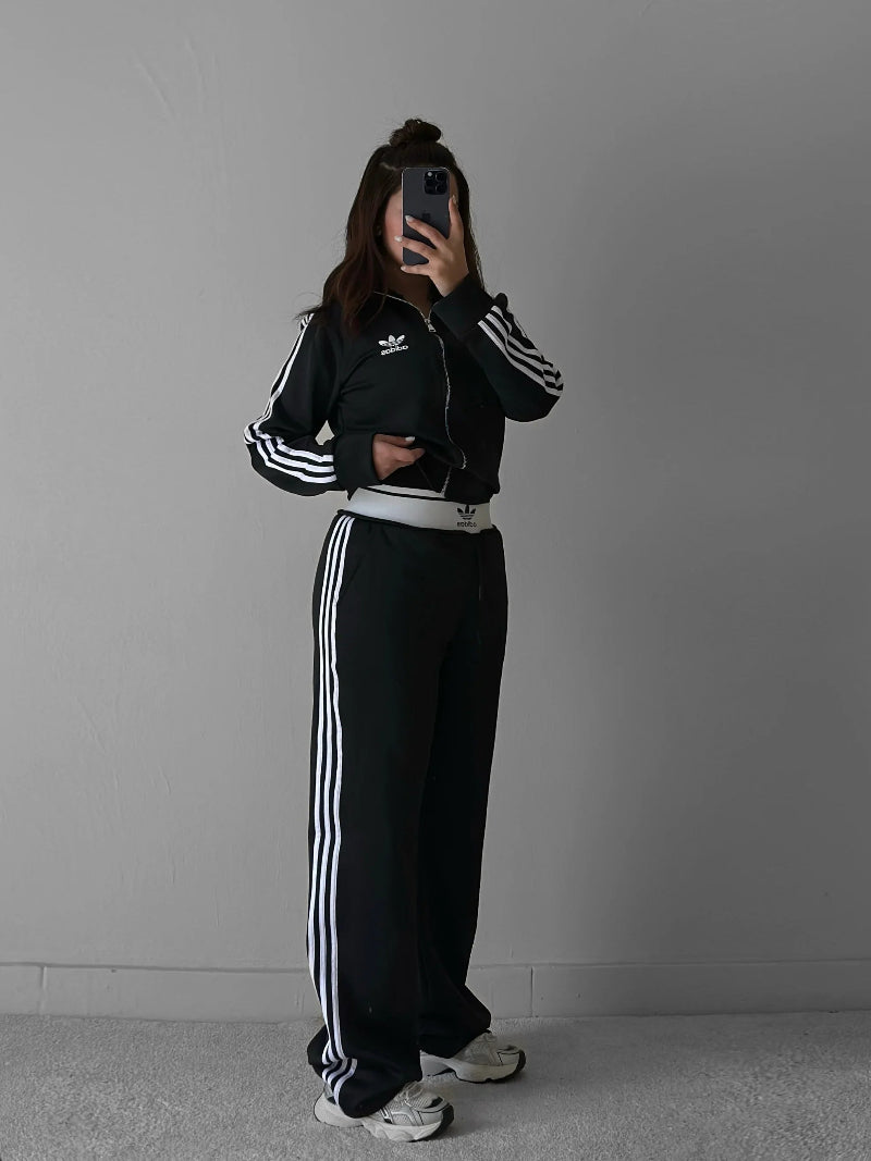 سوت اديداس قطعتين ( سويت شيرت + بنطلون ) S6 - Princess Store l برنسيس ستور 